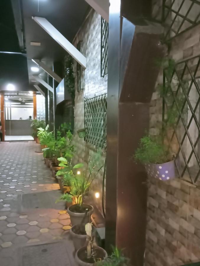 Hotel Qamar Bombaim Exterior foto