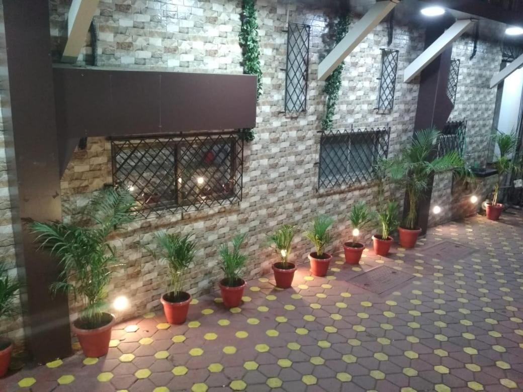 Hotel Qamar Bombaim Exterior foto